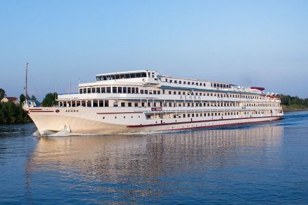 Сердце Русского Севера: круиз с экскурсией на Соловецкие острова