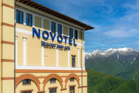 Отель "Новотель Резорт и спа Красная Поляна" / "Novotel Resort and spa Krasnaya Polyana"