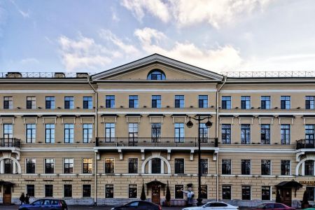 Петръ Отель