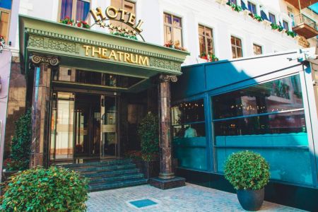 Theatrum Hotel