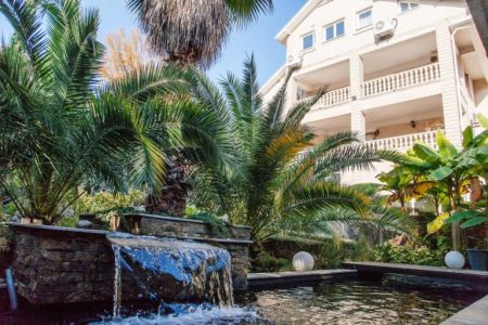 «ROMANOVPALM Hotel» / «РОМАНОВПАЛЬМ» отель (бывш. Романов)