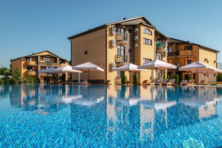 Rinn Rise Resort