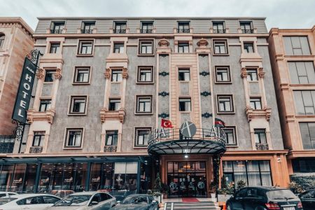 Alba Hotel & Spa