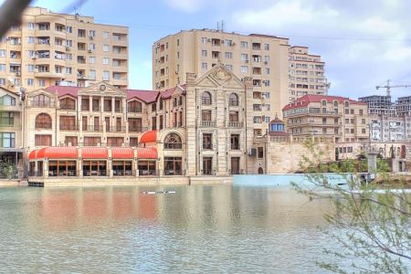 Lake Palace Hotel