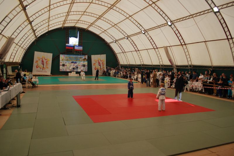 Крытый зал