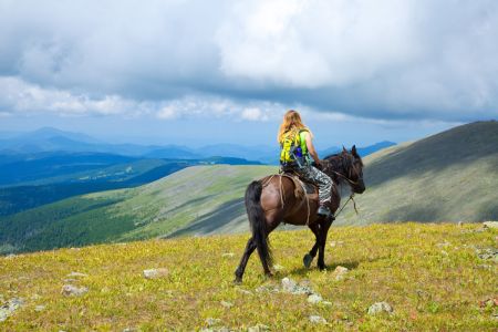 Конный поход к Каракольским озерам