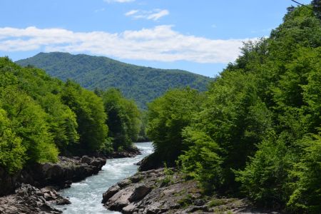 Водная ривьера. Летний отдых в Адыгее на термальных источниках