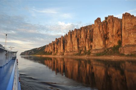 Речной круиз по маршруту Якутск — Тикси — Якутск