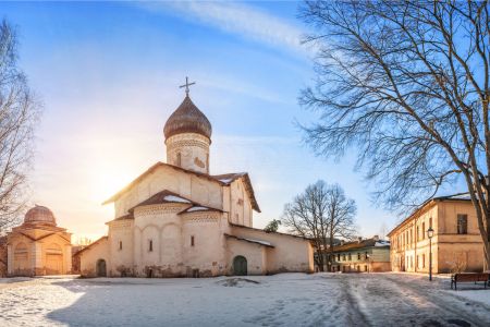 Экскурсионный тур по окрестностям Пскова с отдыхом в Печорах