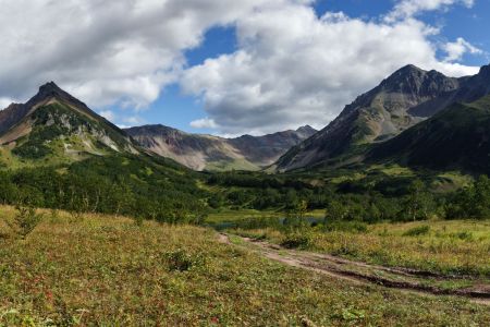 Треккинг в Налычевскую долину