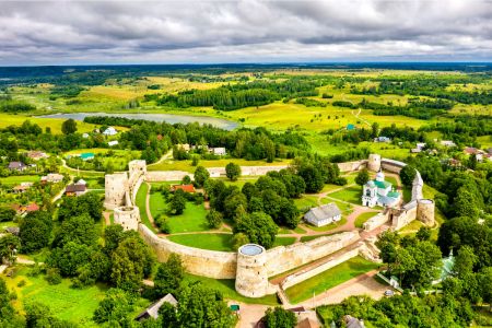 Серебряный маршрут. Железнодорожный круиз с посещением Печоры и Изборска