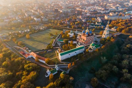 В гости к известным рязанцам