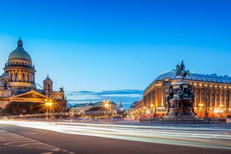 Семейные каникулы в Петербурге, Петергофе и Кронштадте